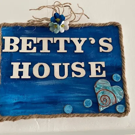 Apartment Betty's House Livorno